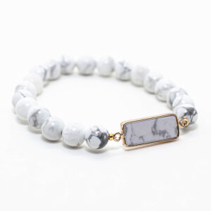 Pulsera de Howlita blanca con dije de la misma piedra